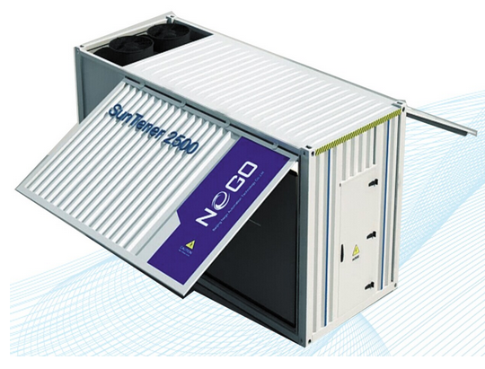 集中式与分布式并驾齐驱   降成本与提效率齐抓共举——北京能高2014 SNEC成果展(图1)